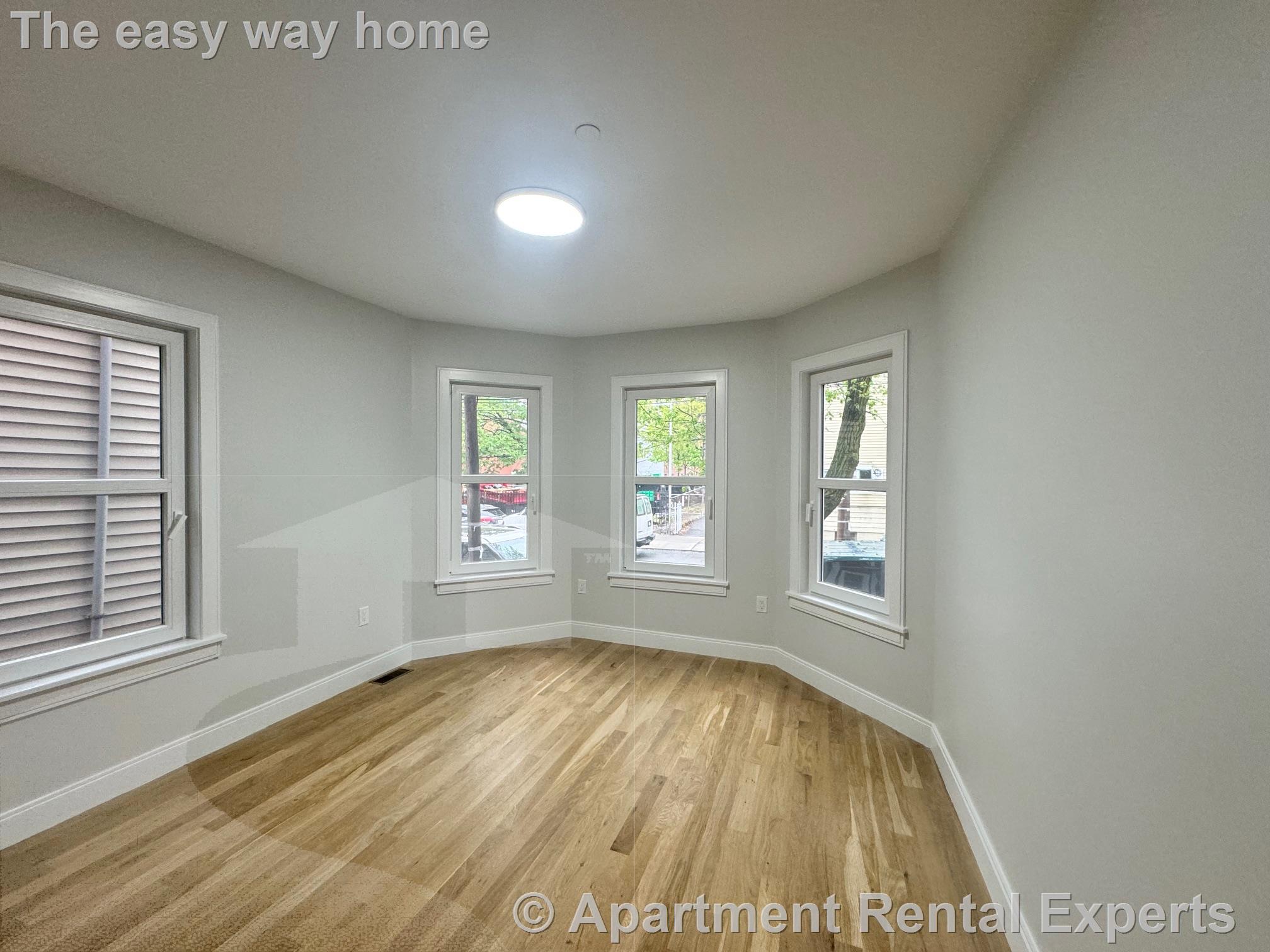 2 bed, 1 bath apartment for rent at 35 Gore St Unit 1, East Cambridge — photo 4 of 6