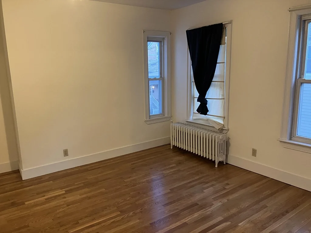 3 bed, 2 bath apartment for rent at 35 Gorham St Unit 2, Baldwin — photo 6 of 27