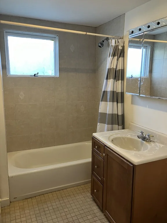 3 bed, 2 bath apartment for rent at 35 Gorham St Unit 2, Baldwin — photo 27 of 27