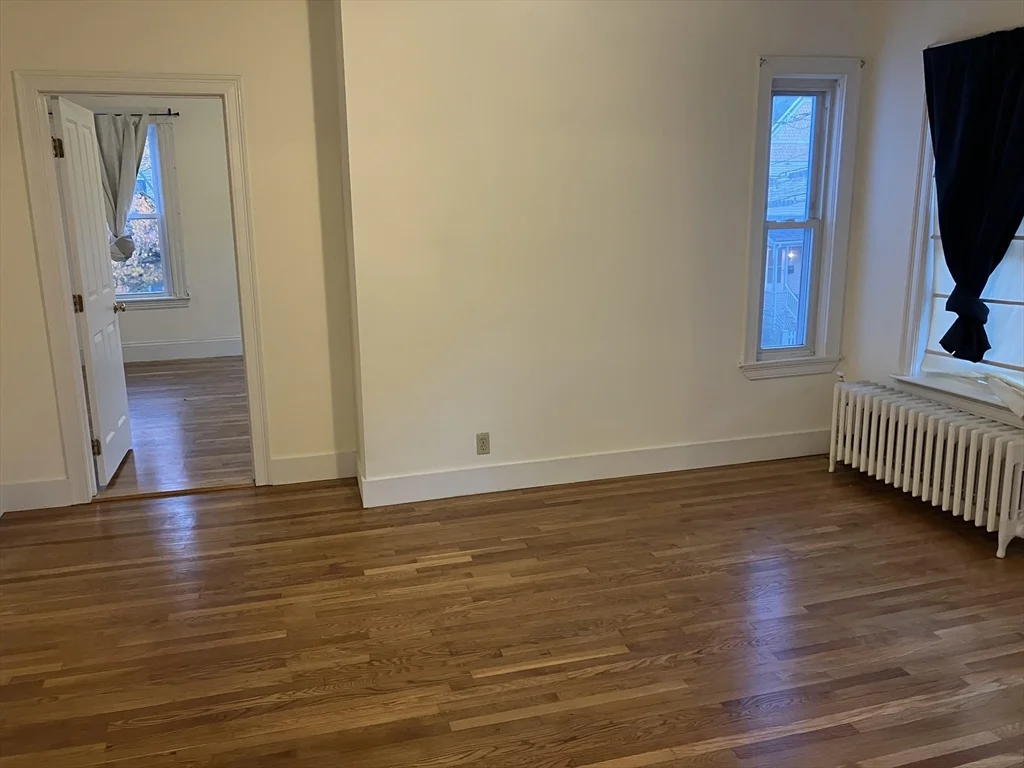 3 bed, 2 bath apartment for rent at 35 Gorham St Unit 2, Baldwin — photo 5 of 27