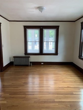 3 bed, 1 bath apartment for rent at 35 Grant Ave Unit 1, Waverley — photo 8 of 30