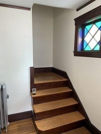 3 bed, 1 bath apartment for rent at 35 Grant Ave Unit 1, Waverley — photo 2 of 30