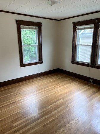 3 bed, 1 bath apartment for rent at 35 Grant Ave Unit 1, Waverley — photo 14 of 30