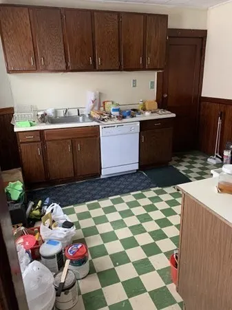3 bed, 1 bath apartment for rent at 35 Grant Ave Unit 2, Waverley — photo 12 of 30
