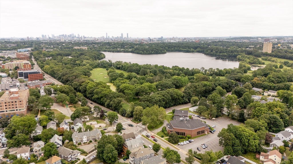 2 bed, 1 bath apartment for rent at 35 Hamilton Rd Unit 35, Belmont — photo 13 of 13
