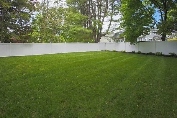5 bed, 4.5 bath apartment for rent at 35 Hanson Rd Unit 35, Oak Hill — photo 12 of 13