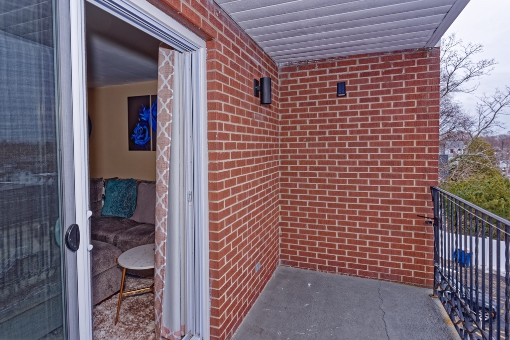 1 bed, 1 bath apartment for rent at 35 High St Unit 16, Marlborough — photo 12 of 19