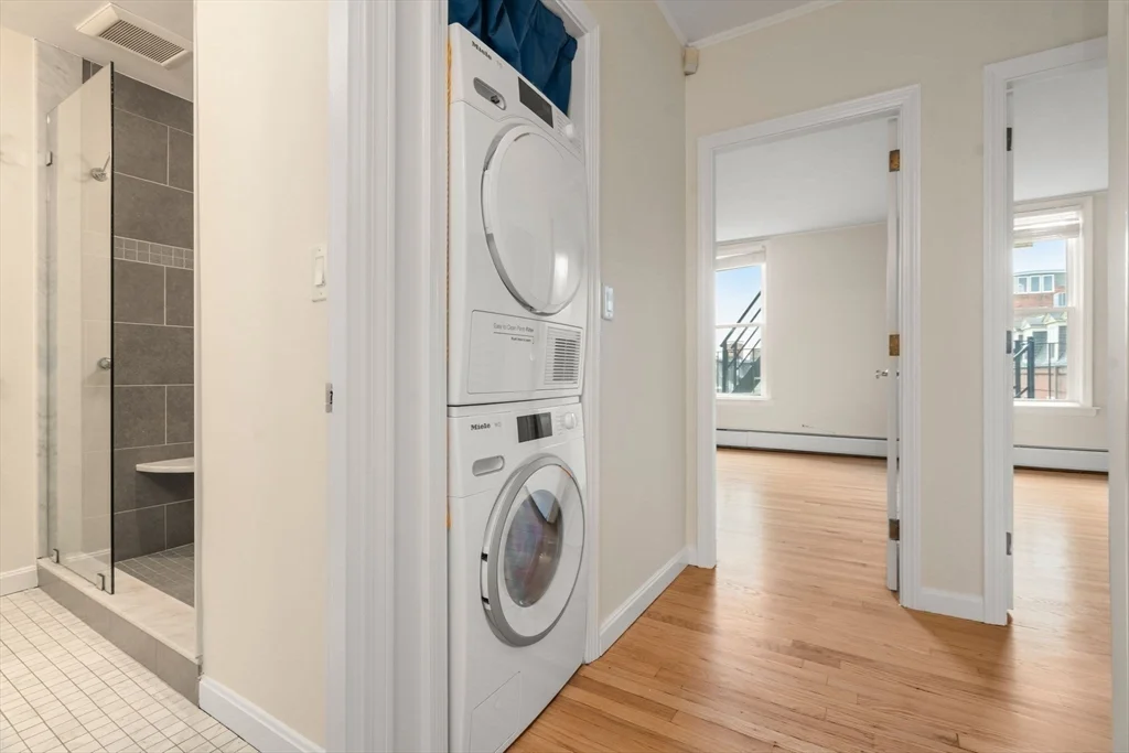 2 bed, 1 bath apartment for rent at 35 High St Unit 3, Charlestown — photo 7 of 16
