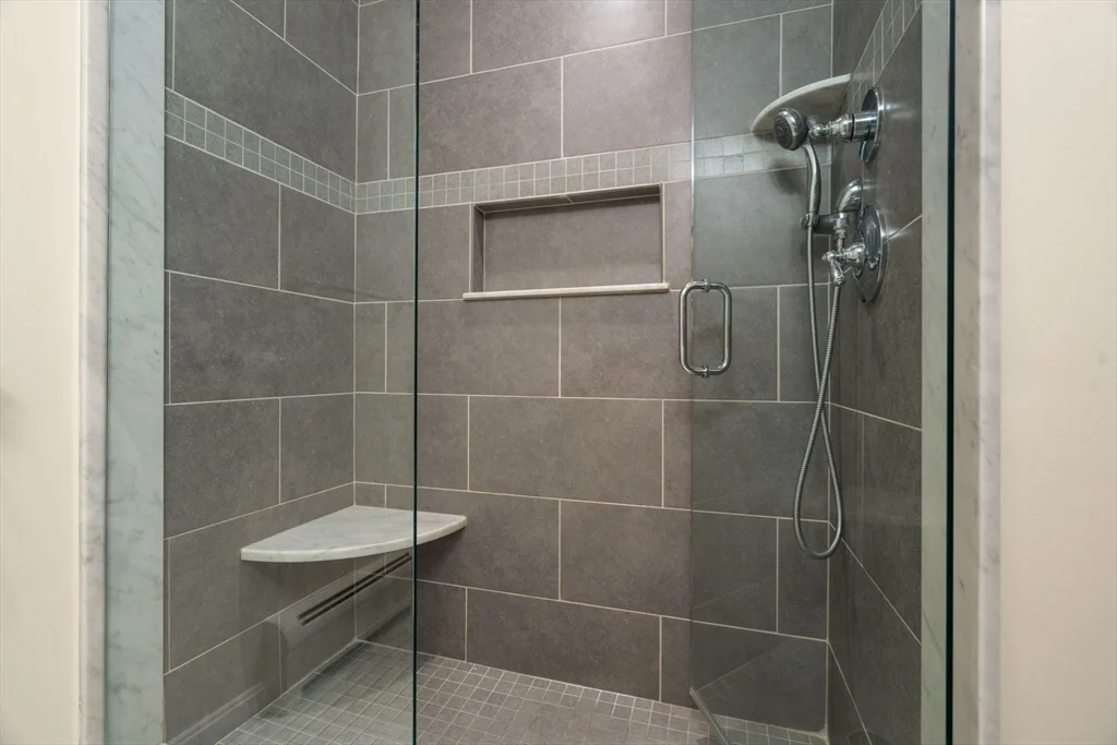 2 bed, 1 bath apartment for rent at 35 High St Unit 3, Charlestown — photo 13 of 16