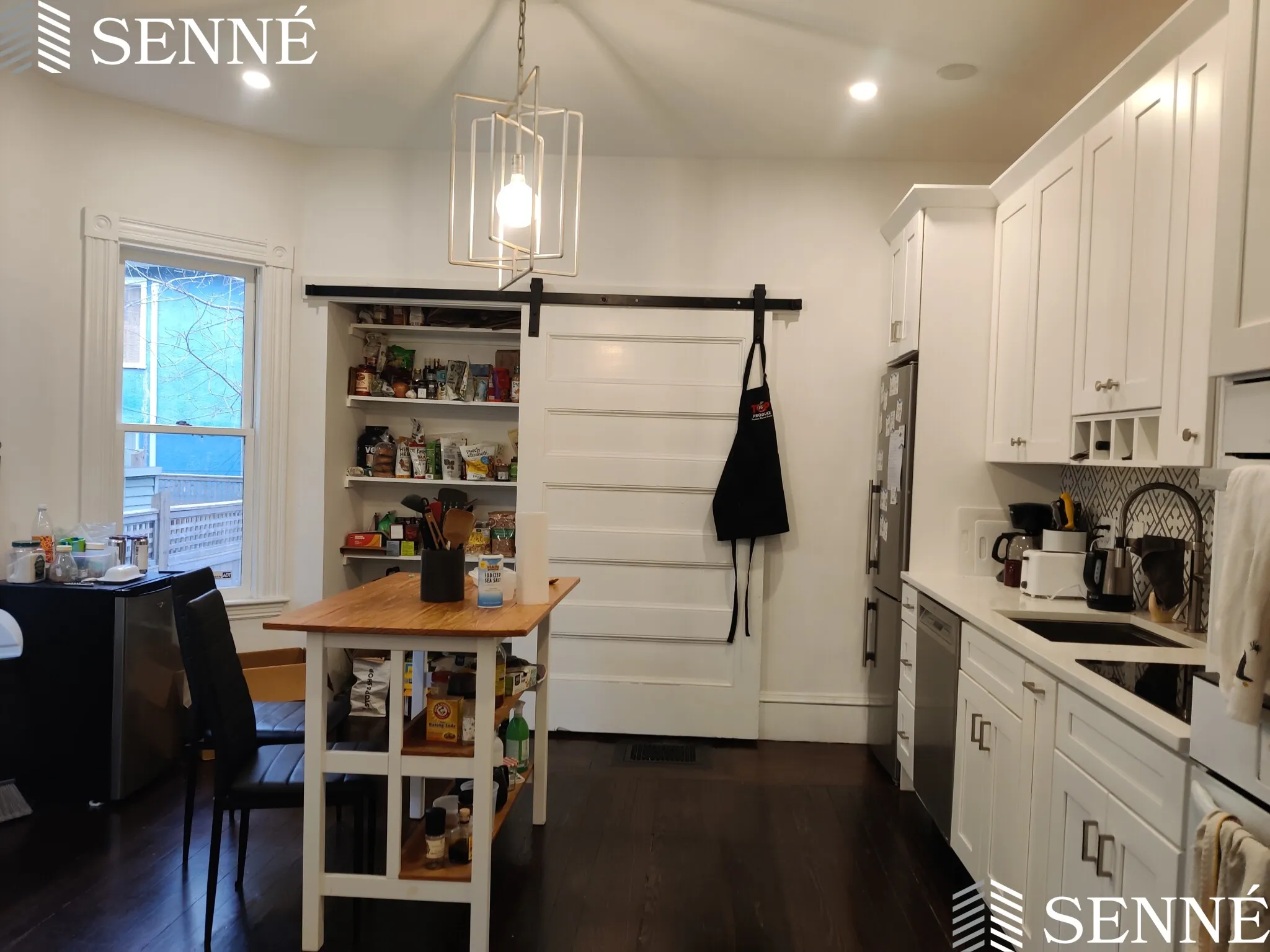 3 bed, 1 bath apartment for rent at 35 Highland Ave Unit 35, Mid-Cambridge — photo 5 of 29