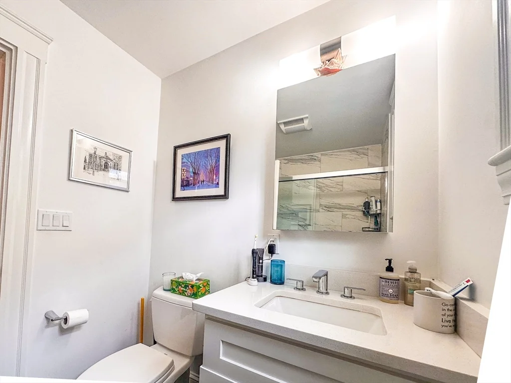 2 bed, 1 bath apartment for rent at 35 Hillock St Unit 1, Roslindale — photo 17 of 21