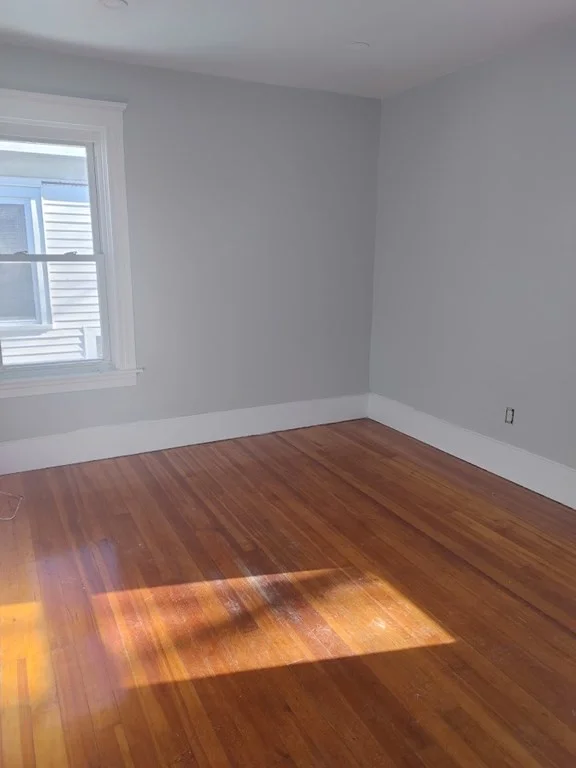 2 bed, 1 bath apartment for rent at 35 Holman St Unit 2, Attleboro — photo 4 of 8