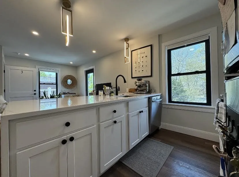 3 bed, 3 bath apartment for rent at 35 Hunnewell Ave Unit 3, Oak Square — photo 7 of 11