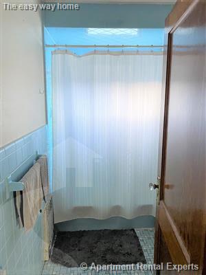 3 bed, 1 bath apartment for rent at 35 Irvington Rd Unit 2, Tufts — photo 10 of 28