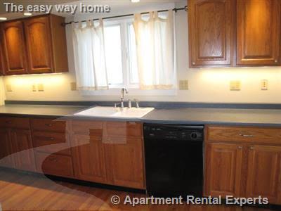 3 bed, 1 bath apartment for rent at 35 Irvington Rd Unit 2, Tufts — photo 22 of 28