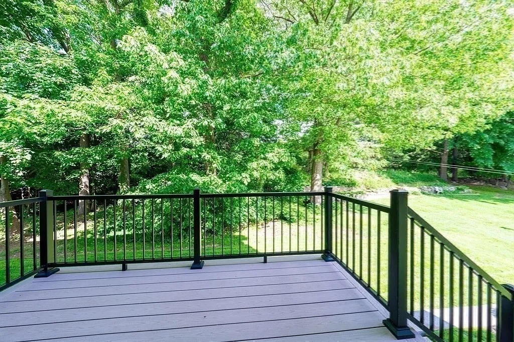 4 bed, 3 bath apartment for rent at 35 John St Unit 35, Newton — photo 27 of 29