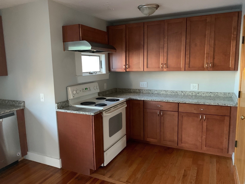 3 bed, 1 bath apartment for rent at 35 Joseph St Unit 2, Medford — photo 9 of 20
