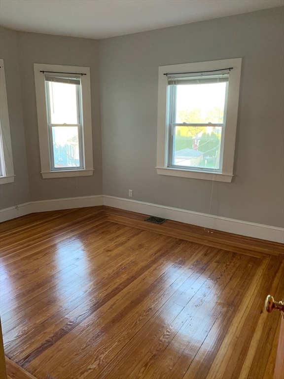 3 bed, 1 bath apartment for rent at 35 Joseph St Unit 2, Medford — photo 12 of 20