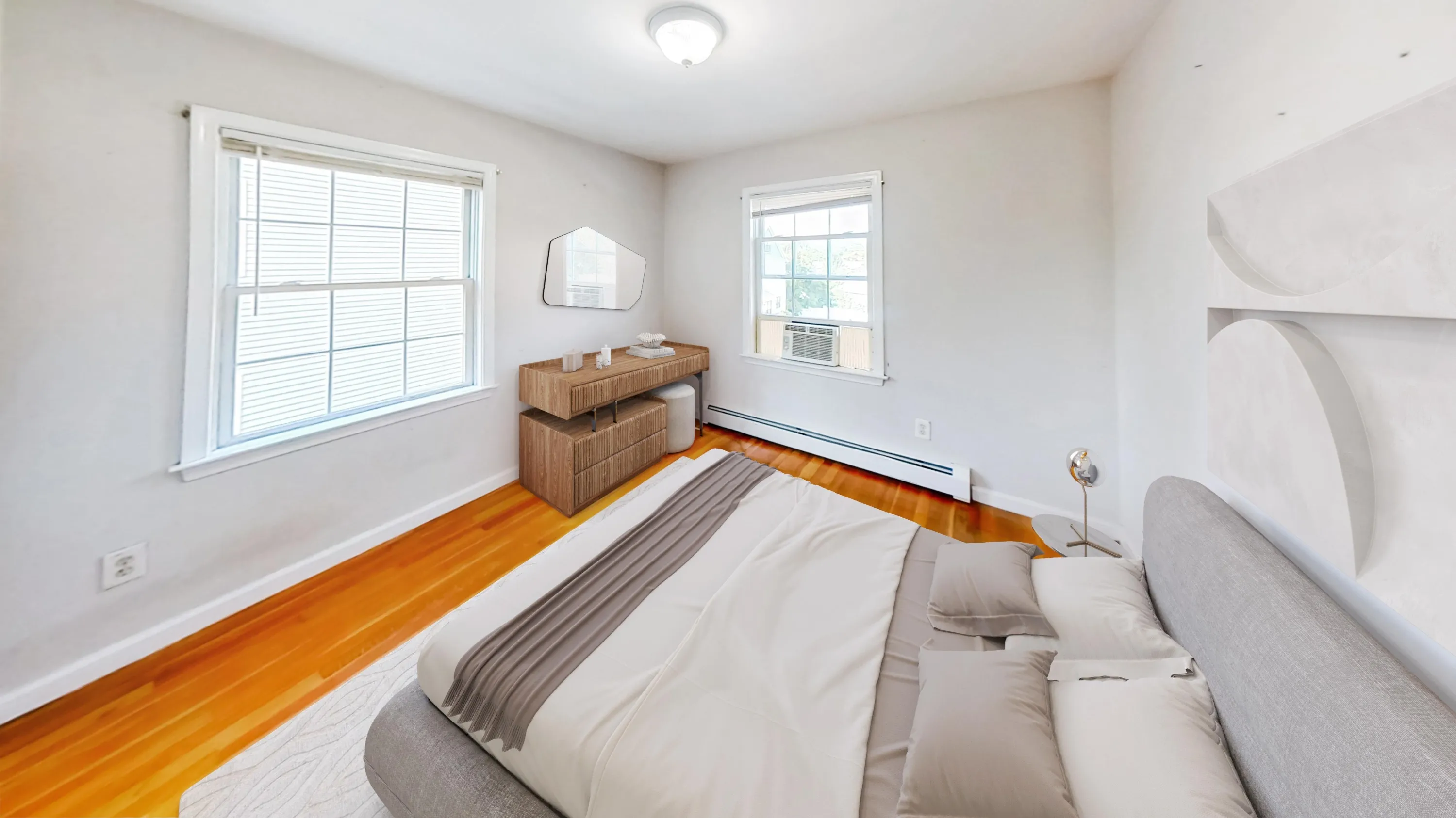 5 bed, 2.5 bath apartment for rent at 35 Juniper St Unit 1, Roxbury — photo 6 of 11