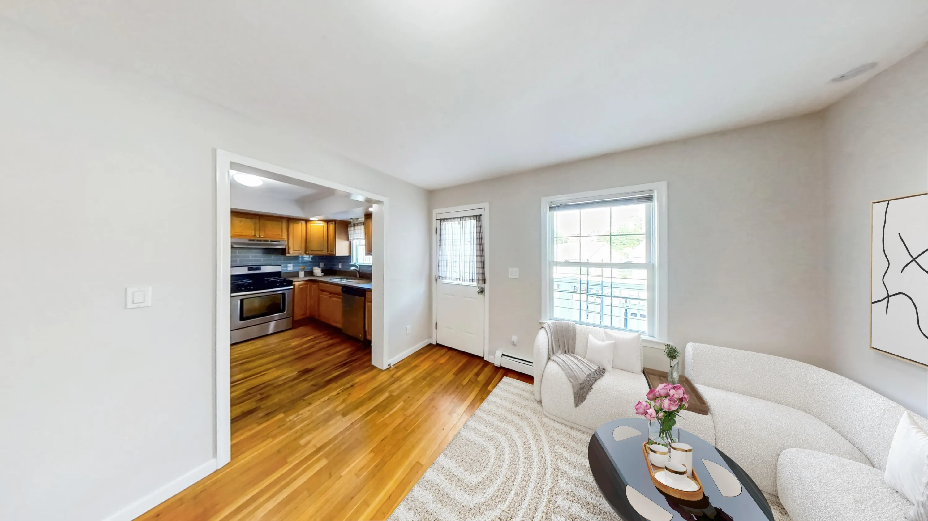 5 bed, 2.5 bath apartment for rent at 35 Juniper St Unit 1, Roxbury — photo 7 of 11