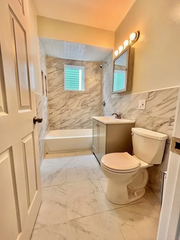 3 bed, 1 bath apartment for rent at 35 Kenberma Rd Unit 2, Dorchester — photo 3 of 11