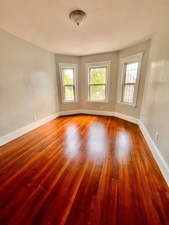 3 bed, 1 bath apartment for rent at 35 Kenberma Rd Unit 2, Dorchester — photo 8 of 11