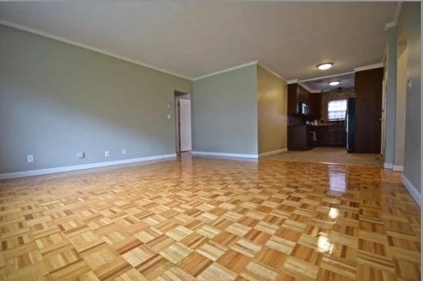 3 bed, 2 bath apartment for rent at 35 Lake Shore Ct Unit 1, Brighton — photo 4 of 9