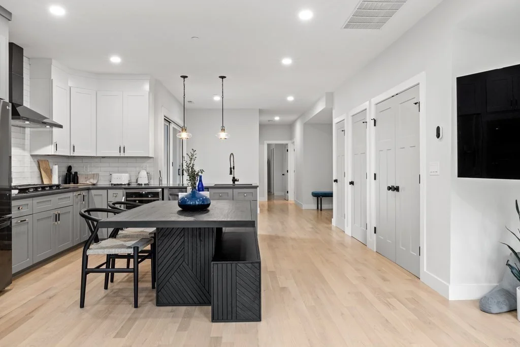 2 bed, 2 bath apartment for rent at 35 Leyden St Unit 4, East Boston — photo 4 of 17