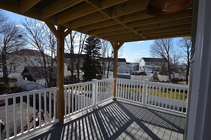 2 bed, 1 bath apartment for rent at 35 Lincoln St Unit 2, Winthrop — photo 4 of 9