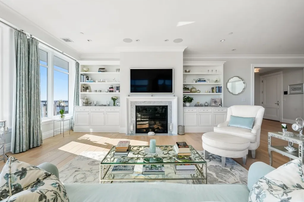 3 bed, 3 bath apartment for rent at 35 Littles Point Rd Unit S-201, Swampscott — photo 6 of 36