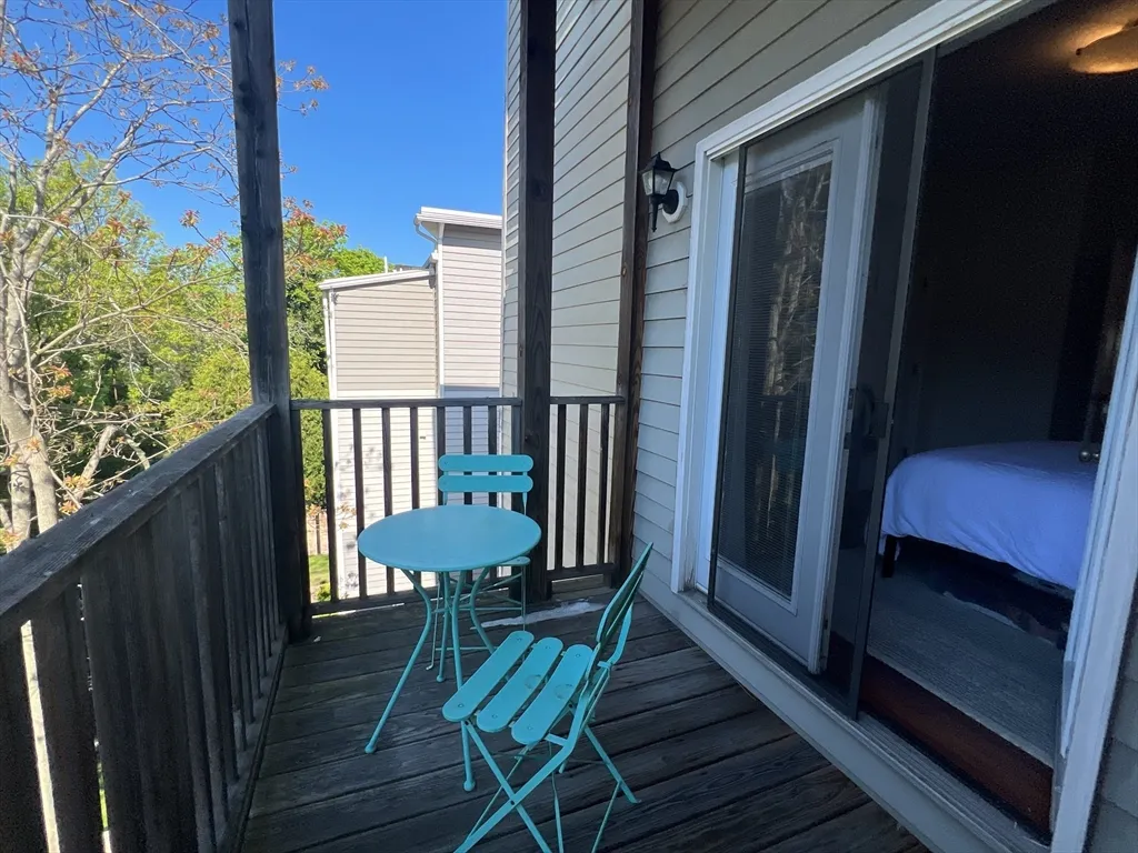 2 bed, 1.5 bath apartment for rent at 35 Magnolia Ave Unit 6, Mid Cambridge — photo 13 of 13