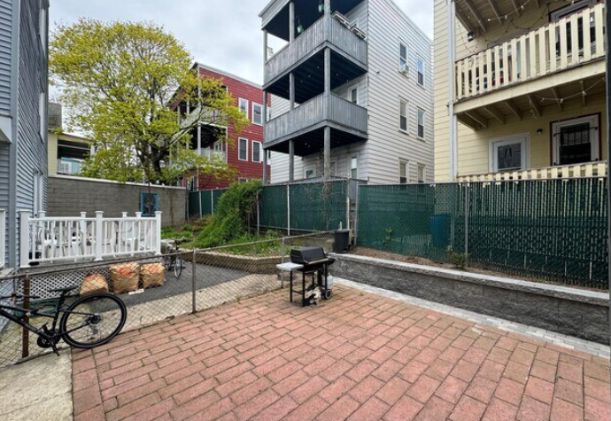 3.5 bed, 2 bath apartment for rent at 35 Magnus Ave Unit 3a, Ward Two — photo 19 of 19