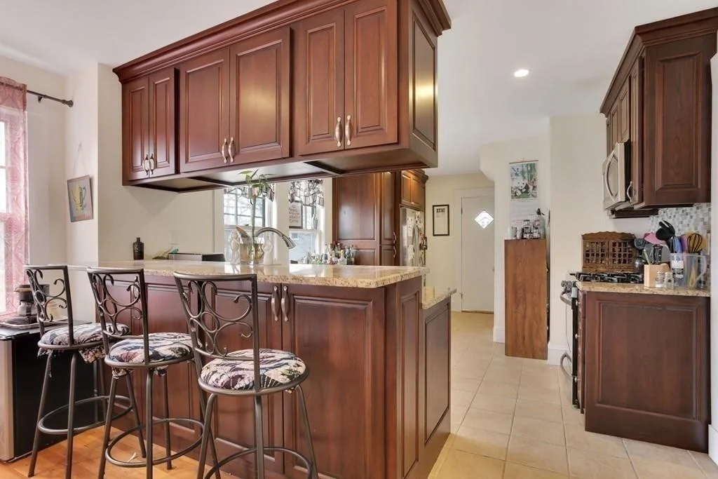 4 bed, 1 bath apartment for rent at 35 Manning St Unit 2, Roslindale — photo 6 of 15
