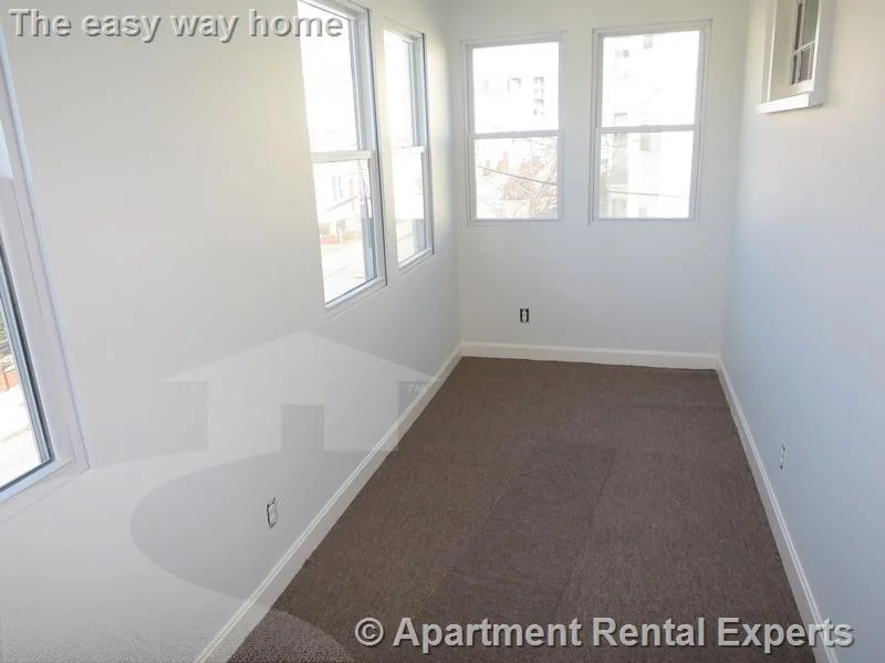 3 bed, 1 bath apartment for rent at 35 Mansfield St Unit 2, Union Square — photo 12 of 12