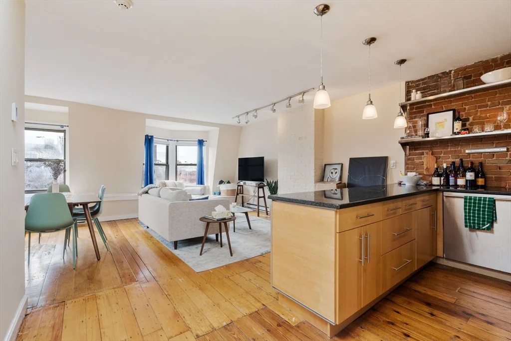 1 bed, 1 bath apartment for rent at 35 Milford St Unit 5, South End — photo 6 of 20