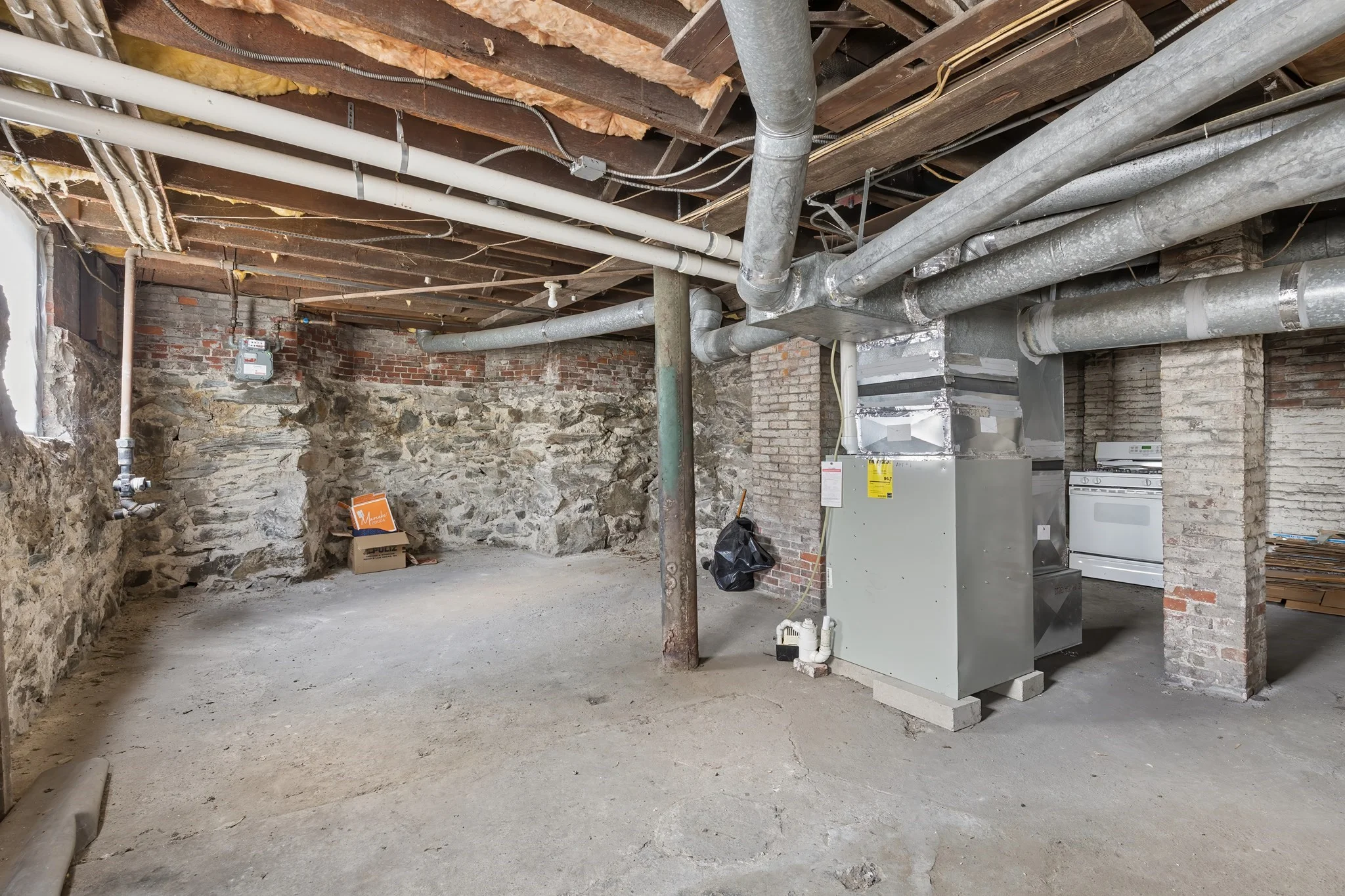 3 bed, 1 bath apartment for rent at 35 Morse St Unit 2, Newton Corner — photo 25 of 30