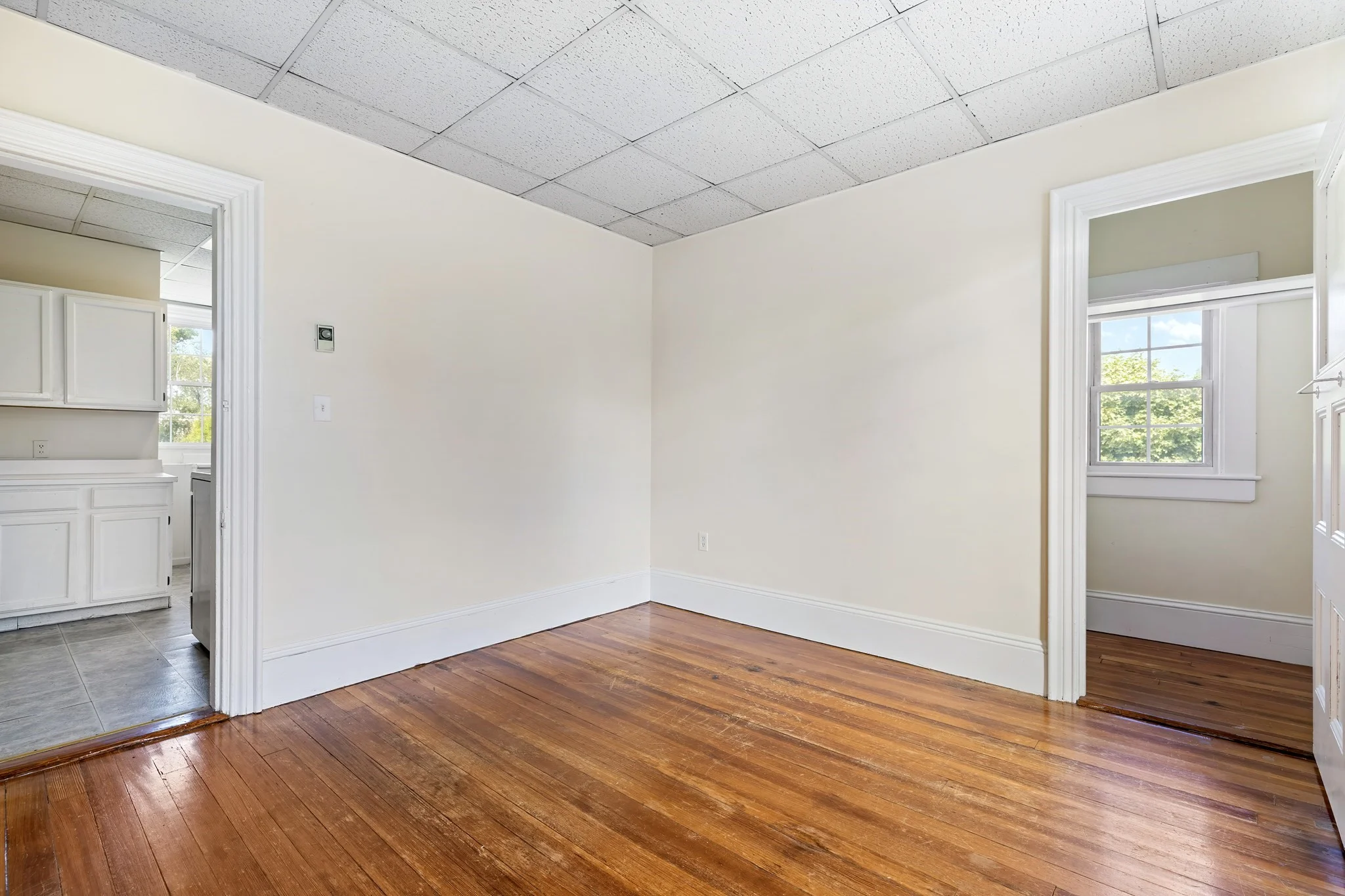 3 bed, 1 bath apartment for rent at 35 Morse St Unit 2, Newton Corner — photo 15 of 30