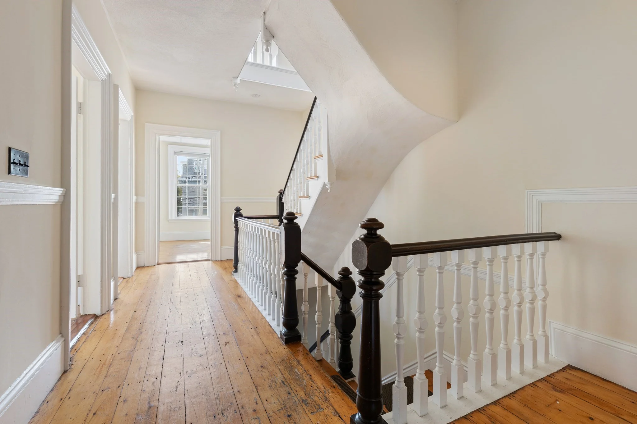 3 bed, 1 bath apartment for rent at 35 Morse St Unit 2, Newton Corner — photo 6 of 30