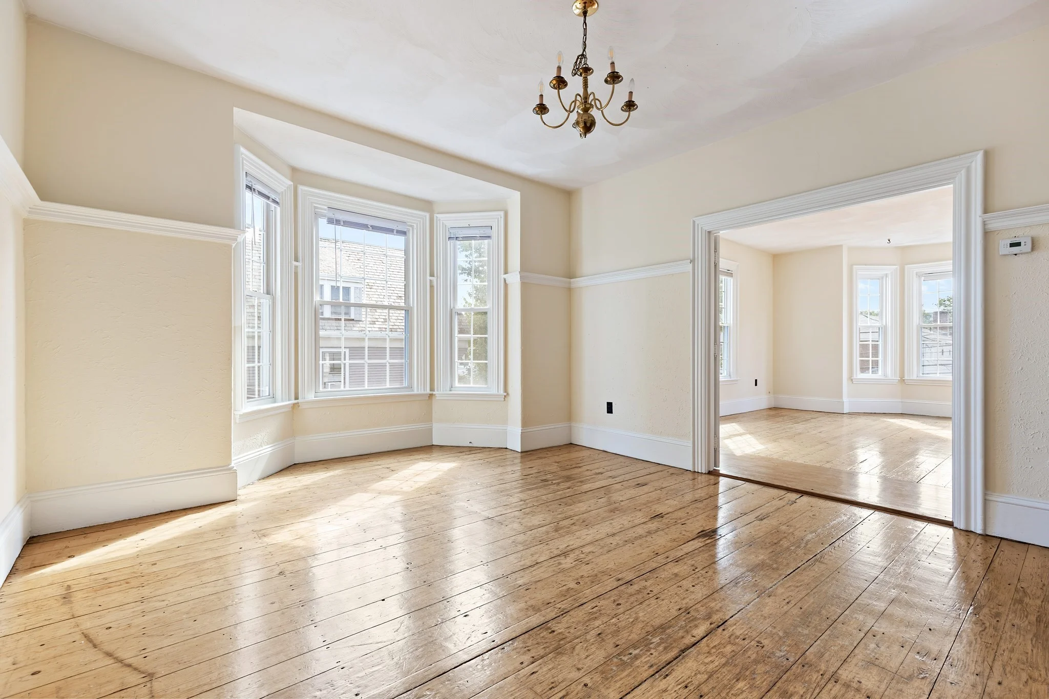 3 bed, 1 bath apartment for rent at 35 Morse St Unit 2, Newton Corner — photo 4 of 30