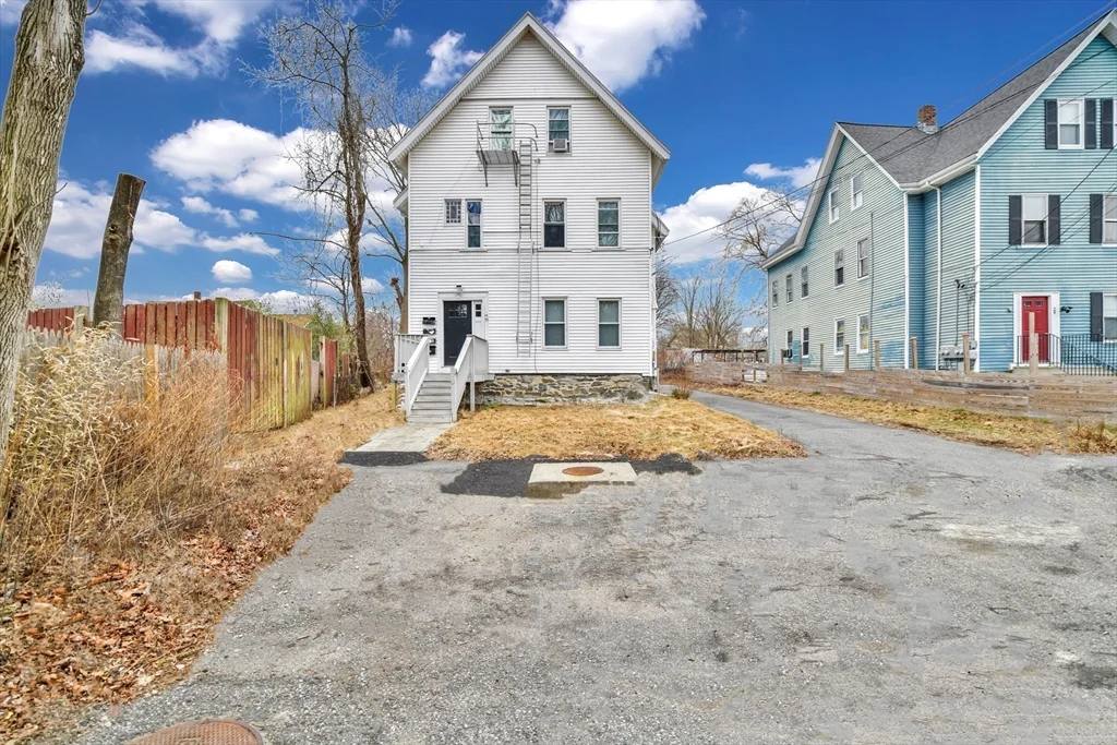 3 bed, 1 bath apartment for rent at 35 Newcomb Pl Unit 2, Taunton — photo 15 of 15