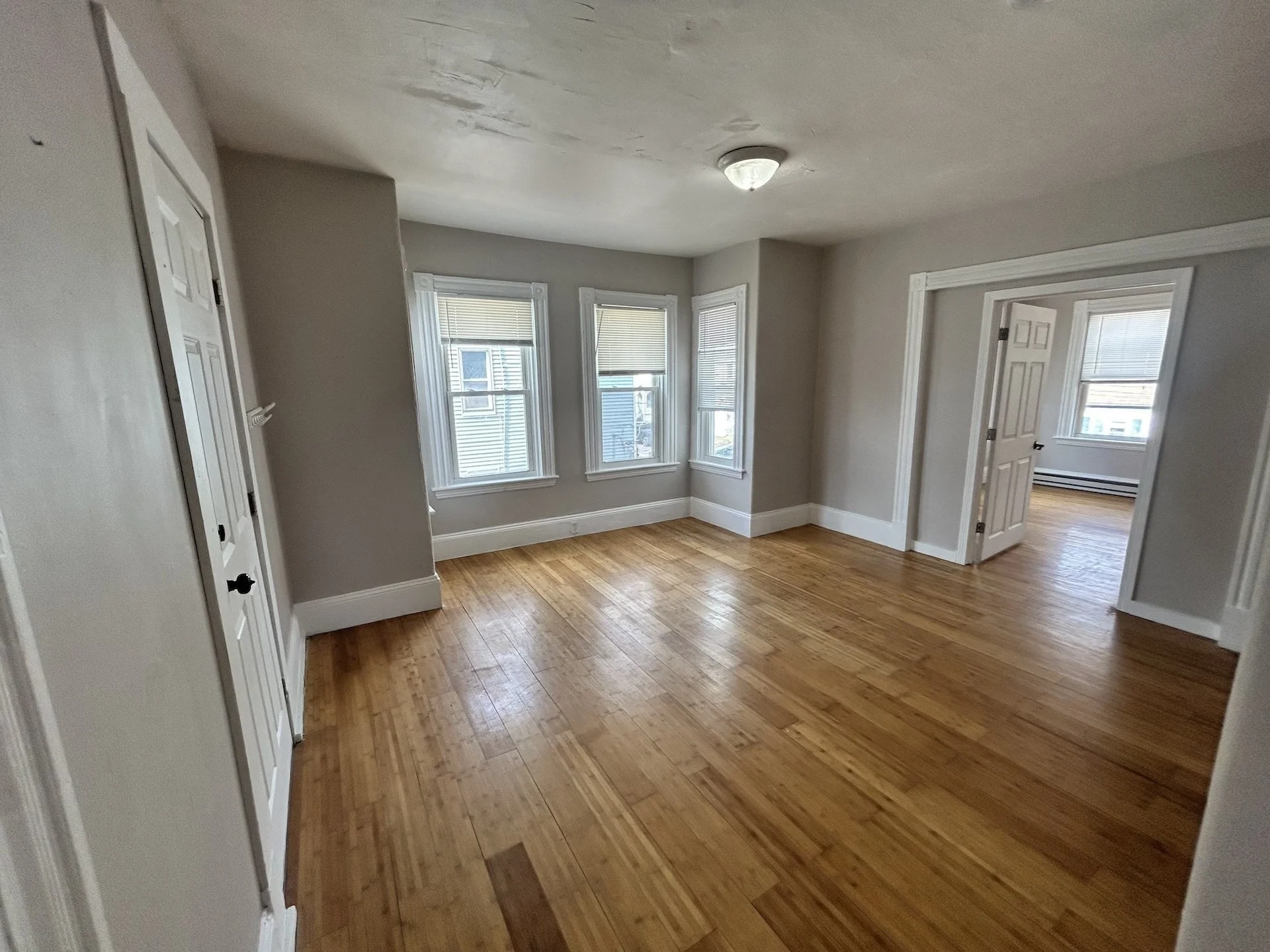 3 bed, 1 bath apartment for rent at 35 Newcomb Pl Unit 2, Taunton — photo 6 of 17