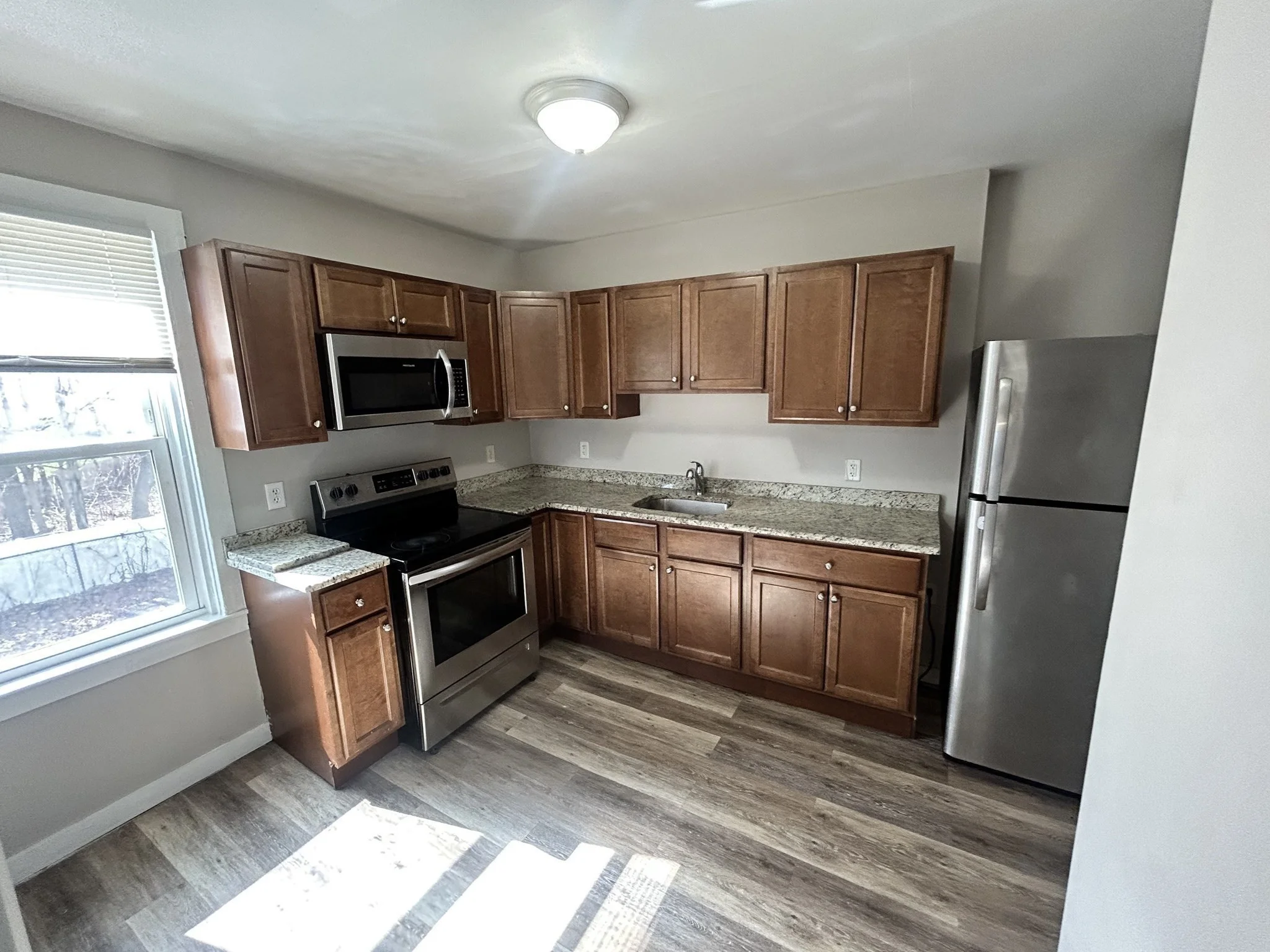 3 bed, 1 bath apartment for rent at 35 Newcomb Pl Unit 2, Taunton — photo 7 of 17