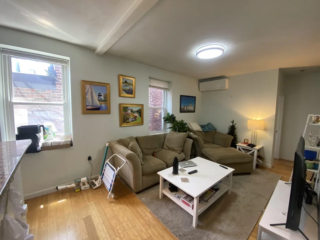 2 bed, 1 bath apartment for rent at 35 North Margin St Unit 7, North End — photo 2 of 12