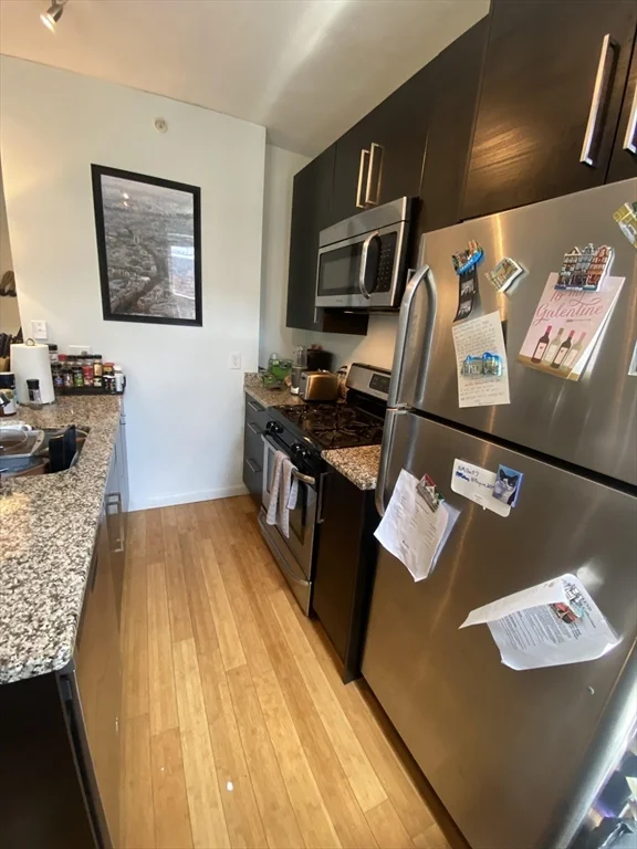 2 bed, 1 bath apartment for rent at 35 North Margin St Unit 7, North End — photo 7 of 12