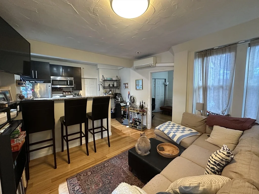 2 bed, 1 bath apartment for rent at 35 North Margin St Unit 8, North End — photo 2 of 10