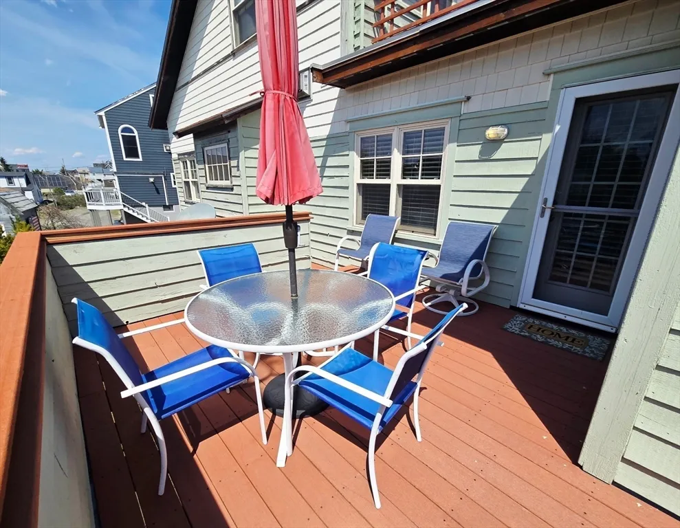 1 bed, 1 bath apartment for rent at 35 Northern Unit Side, Plum Island — photo 6 of 16