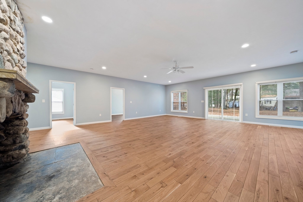 4 bed, 2 bath apartment for rent at 35 Norwood Unit A, Sharon — photo 8 of 20