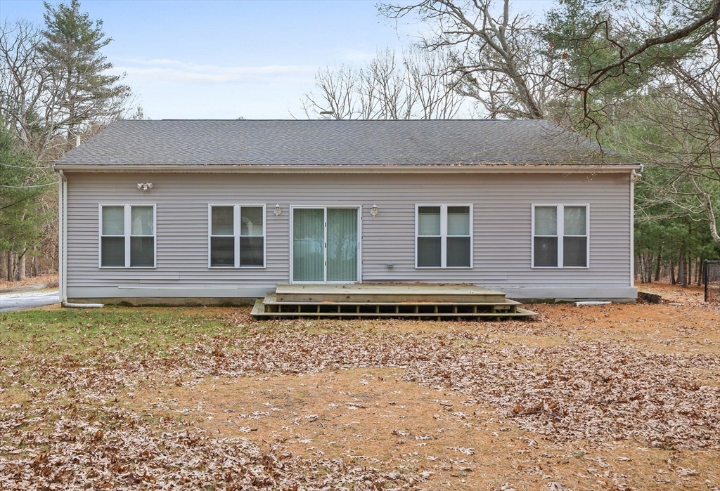4 bed, 2 bath apartment for rent at 35 Norwood Unit A, Sharon