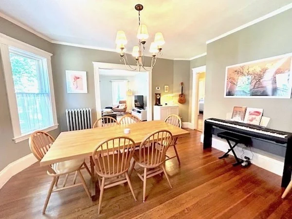 3 bed, 1 bath apartment for rent at 35 Oakland Rd Unit 1, Brookline — photo 4 of 16