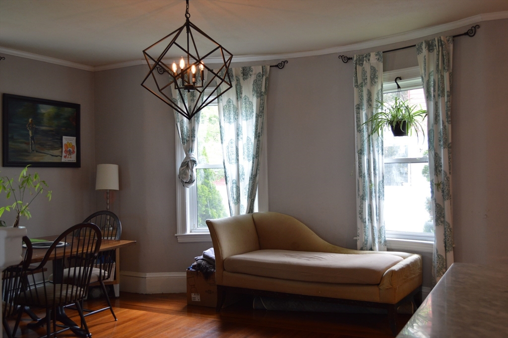 5 bed, 2 bath apartment for rent at 35 Oliver Unit 0, Framingham — photo 9 of 20